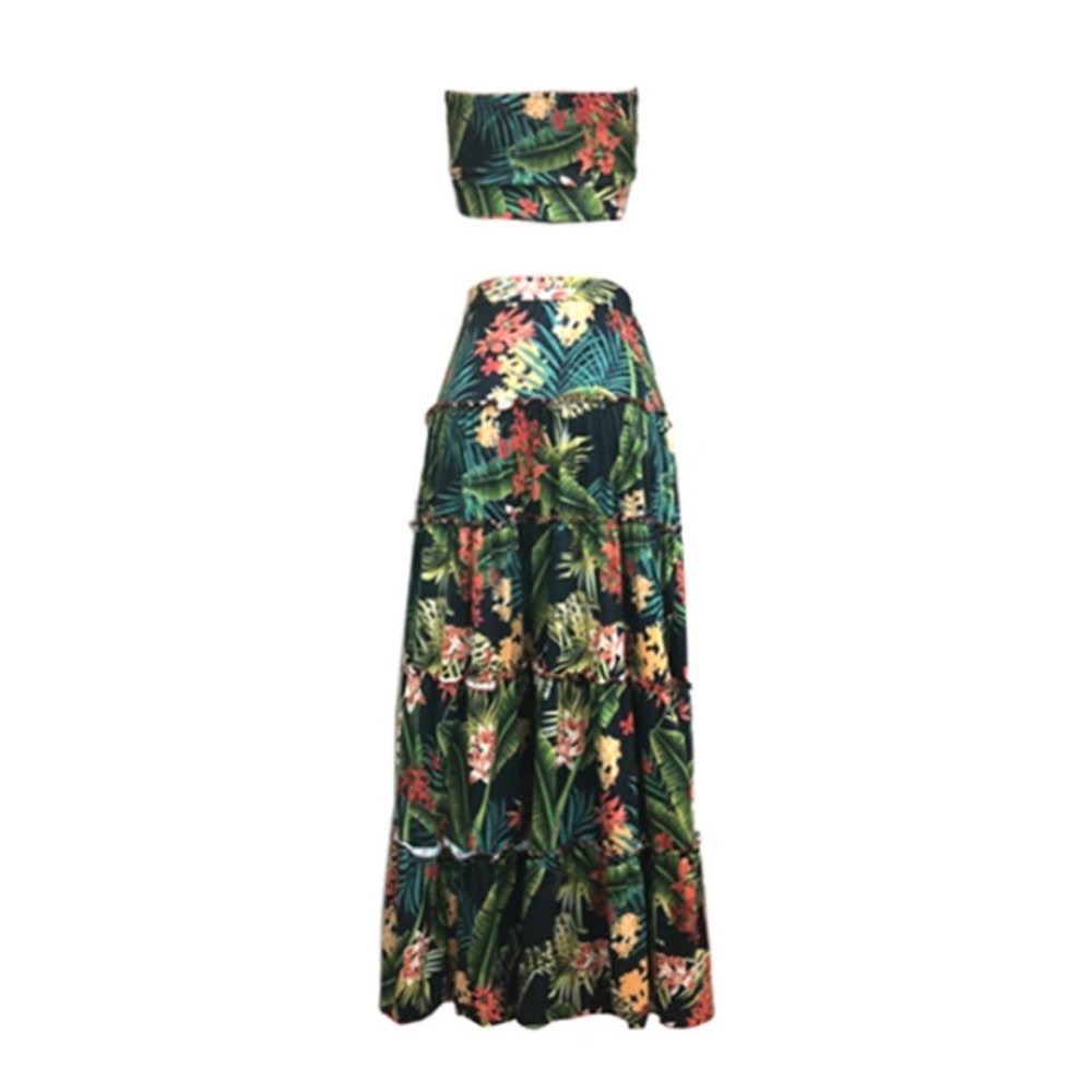 2 Piece Bandeau Top and Skirt Set - Picture 8 of 8
